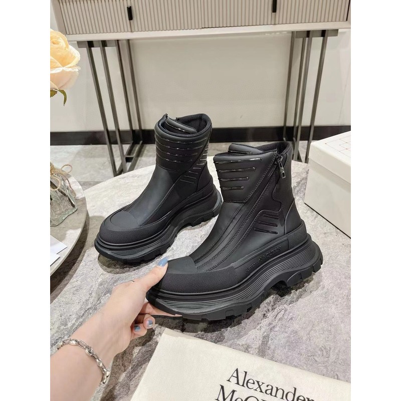Alexander McQueen Tread Slick Boot 006