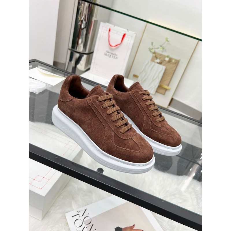Alexander McQueen Oversized Sneaker 009
