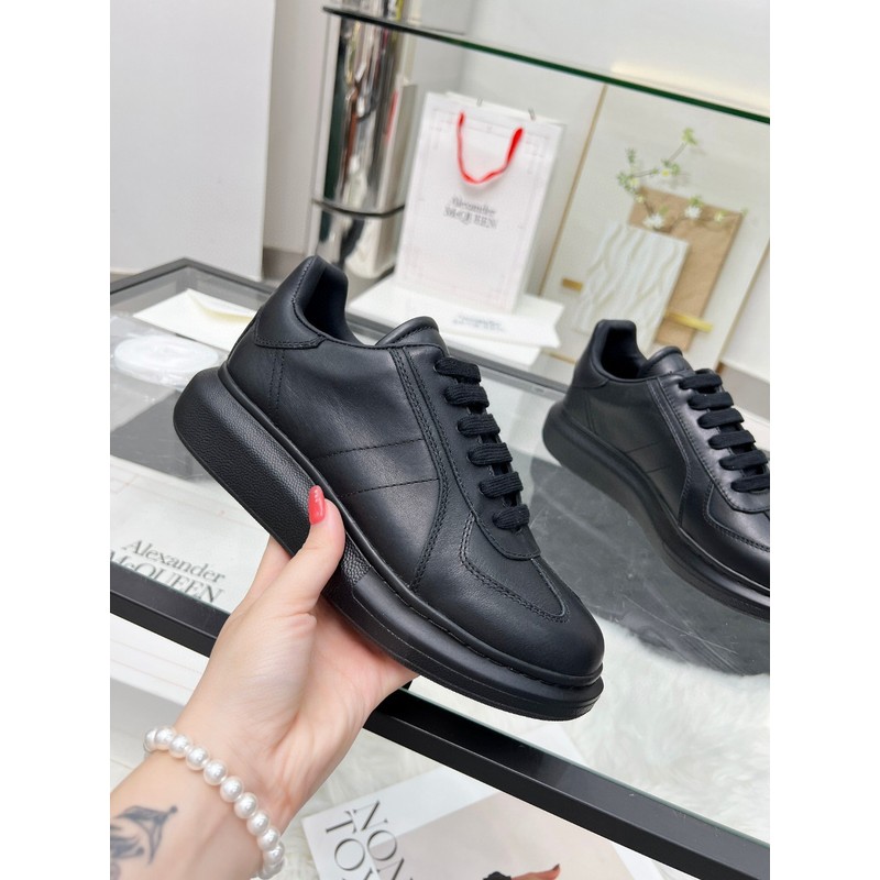 Alexander McQueen Oversized Sneaker 011