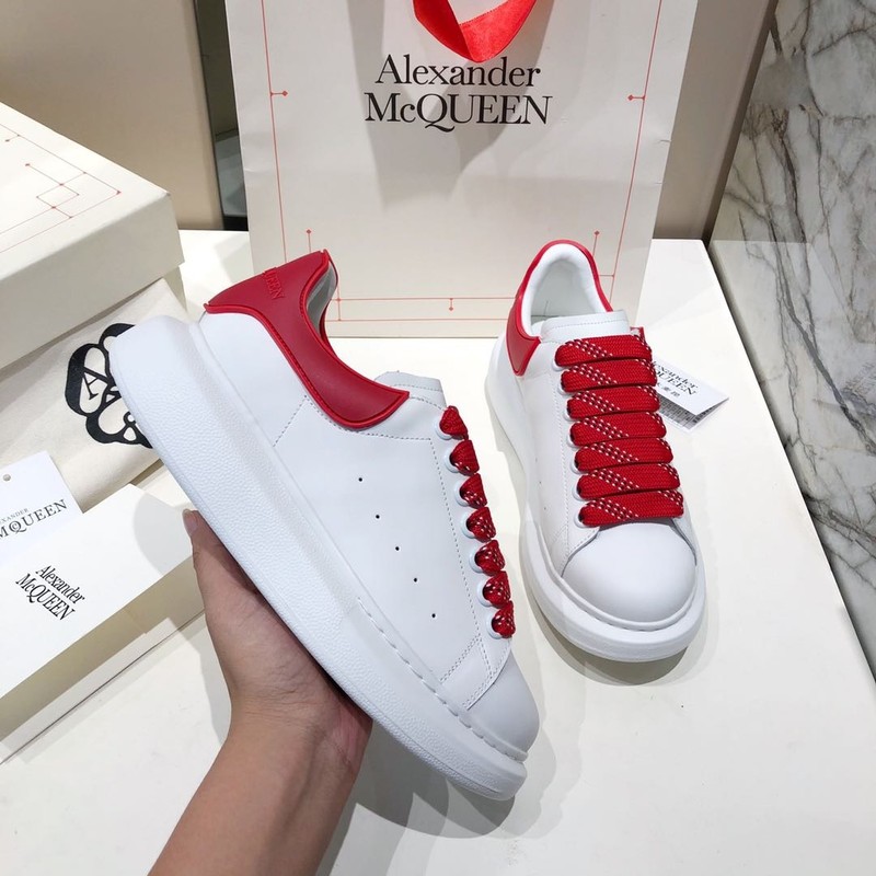 Alexander McQueen Oversized Sneaker 018
