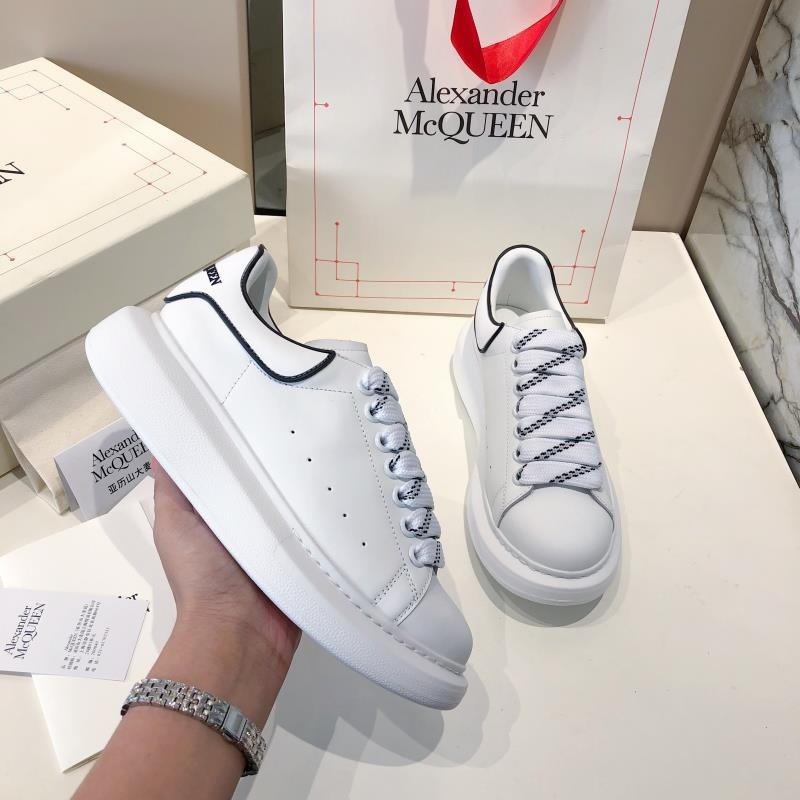 Alexander McQueen Oversized Sneaker 021