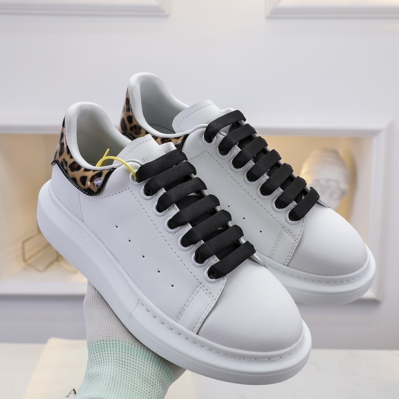 Alexander McQueen Oversized Sneaker 033