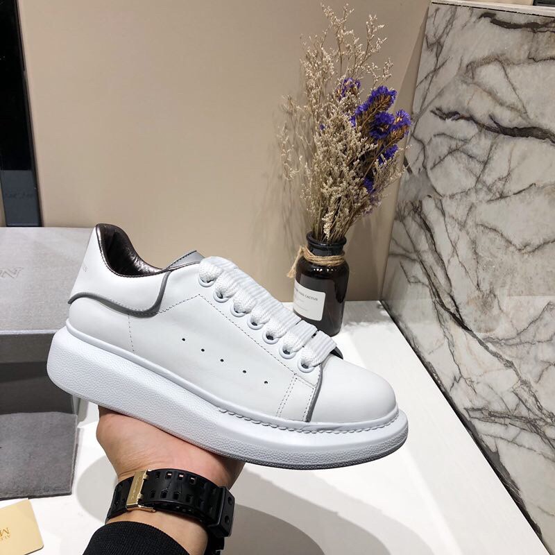 Alexander McQueen Oversized Sneaker 034