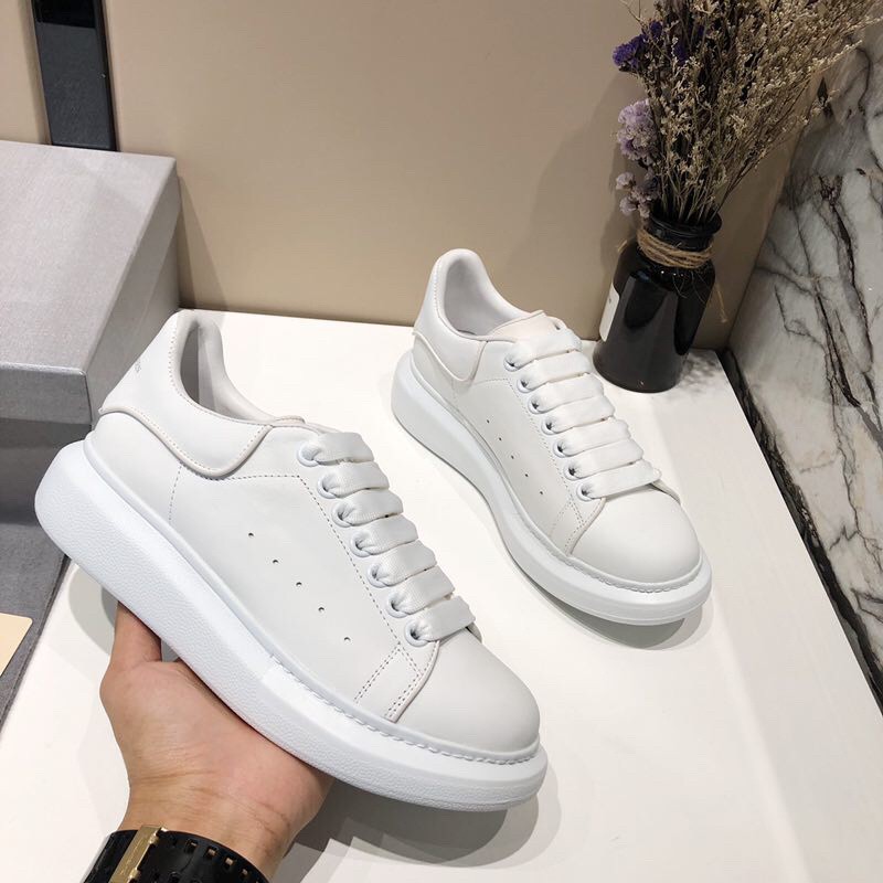 Alexander McQueen Oversized Sneaker 035