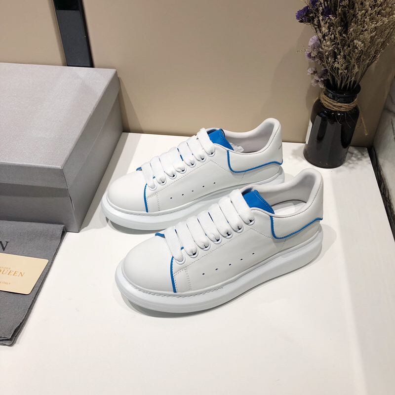 Alexander McQueen Oversized Sneaker 036