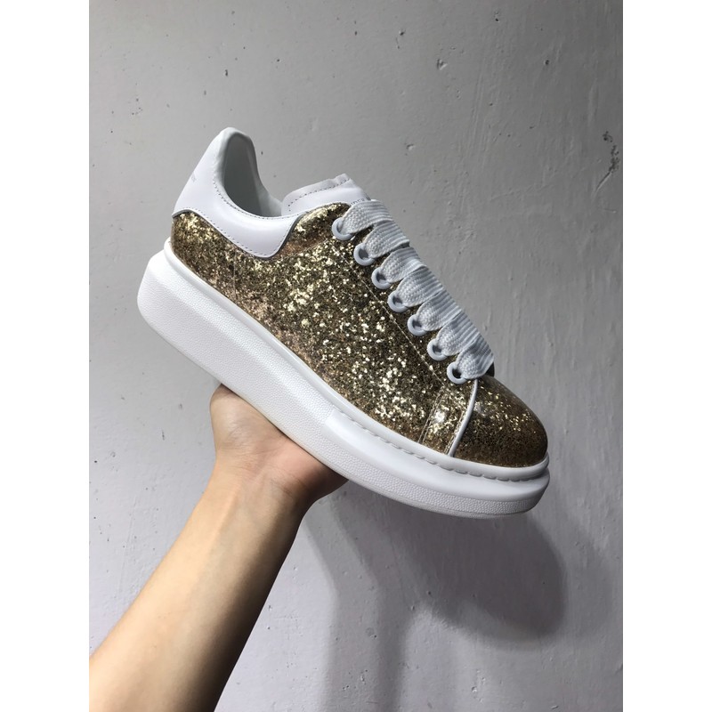 Alexander McQueen Oversized Sneaker 052