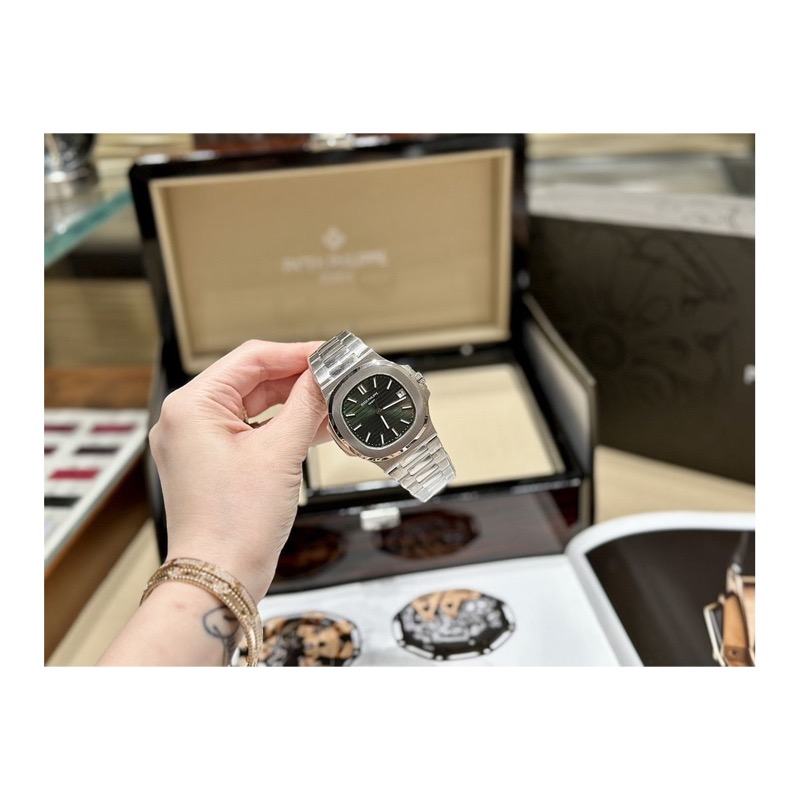 Patek Philippe Nautilus