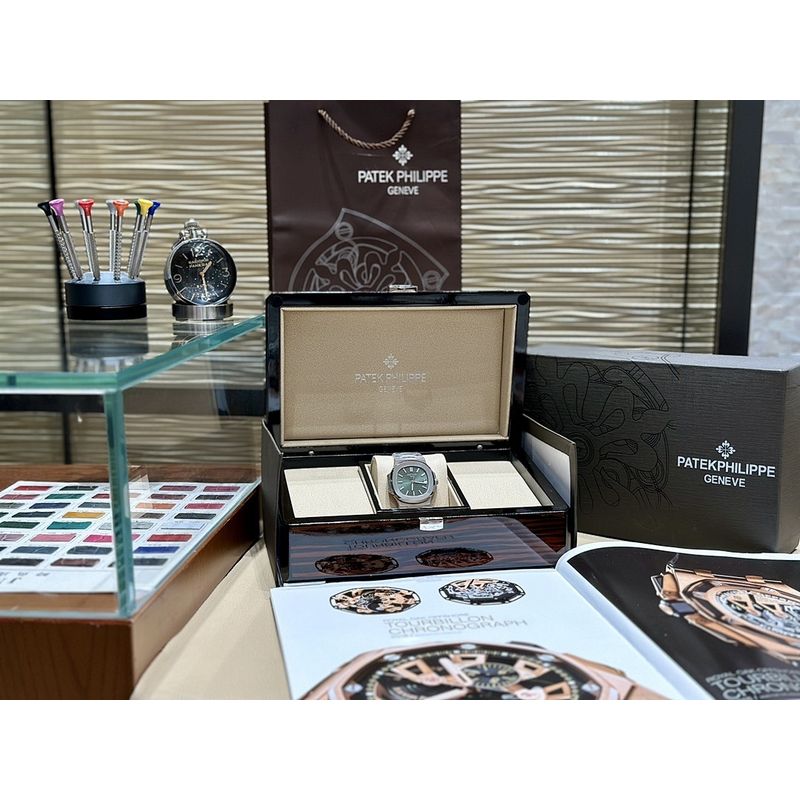 Patek Philippe Nautilus