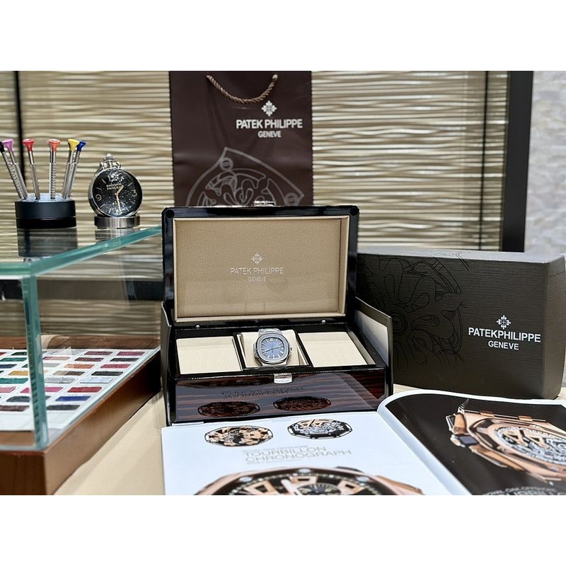 Patek Philippe Nautilus