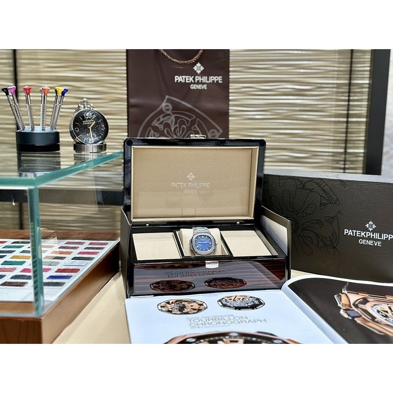 Patek Philippe Nautilus