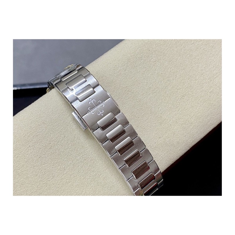 Patek Philippe Nautilus