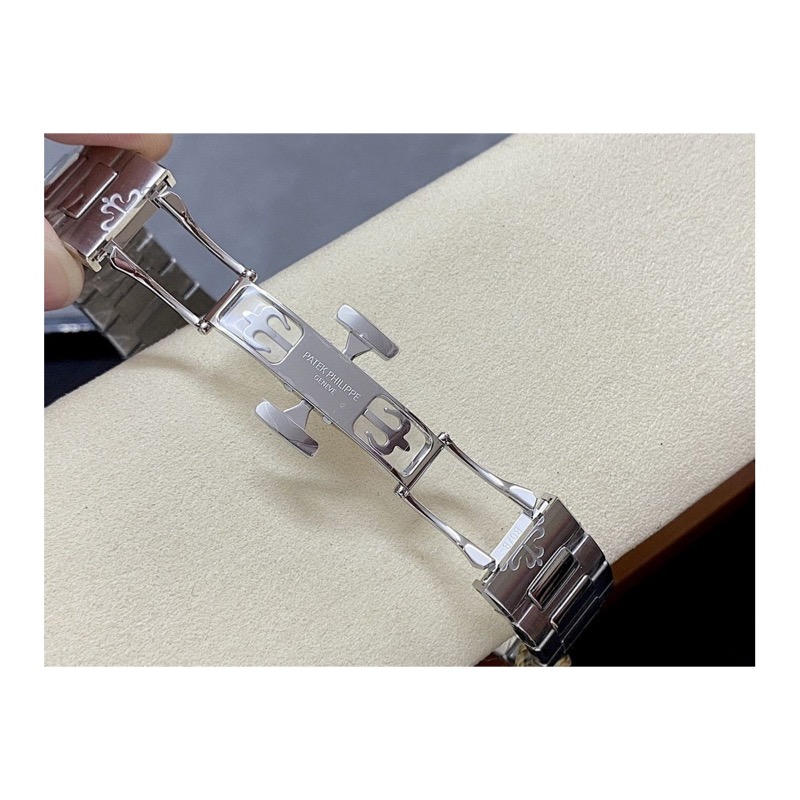 Patek Philippe Nautilus