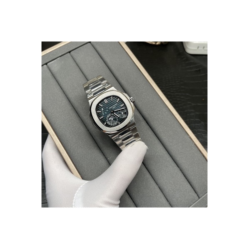 Patek Philippe Nautilus