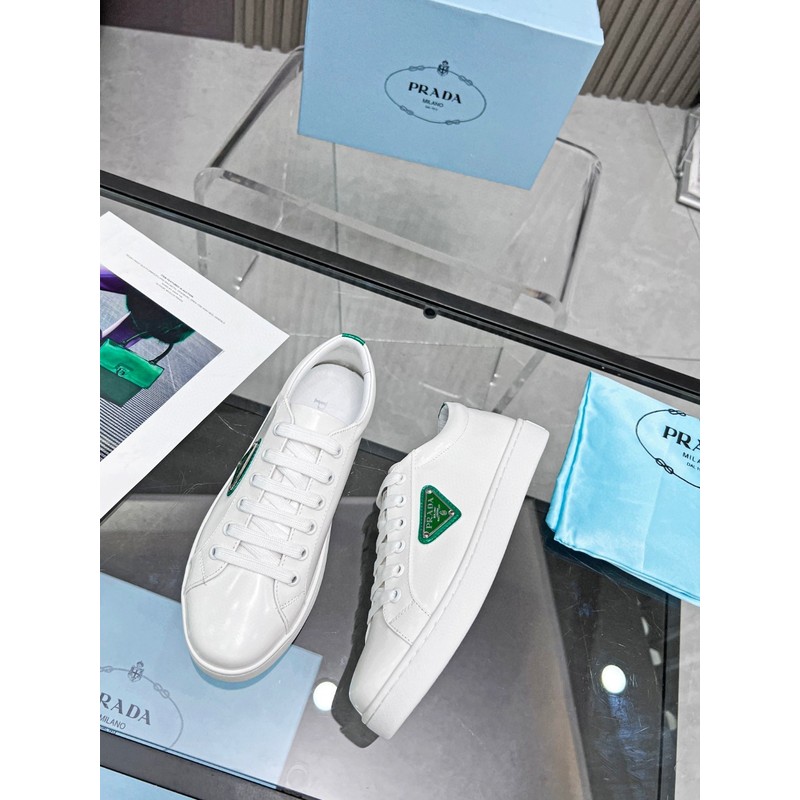 Prada Triangle Logo Low-Top Sneaker 040