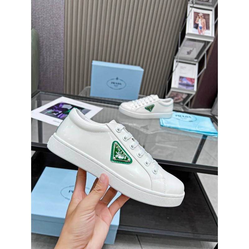 Prada Triangle Logo Low-Top Sneaker 040