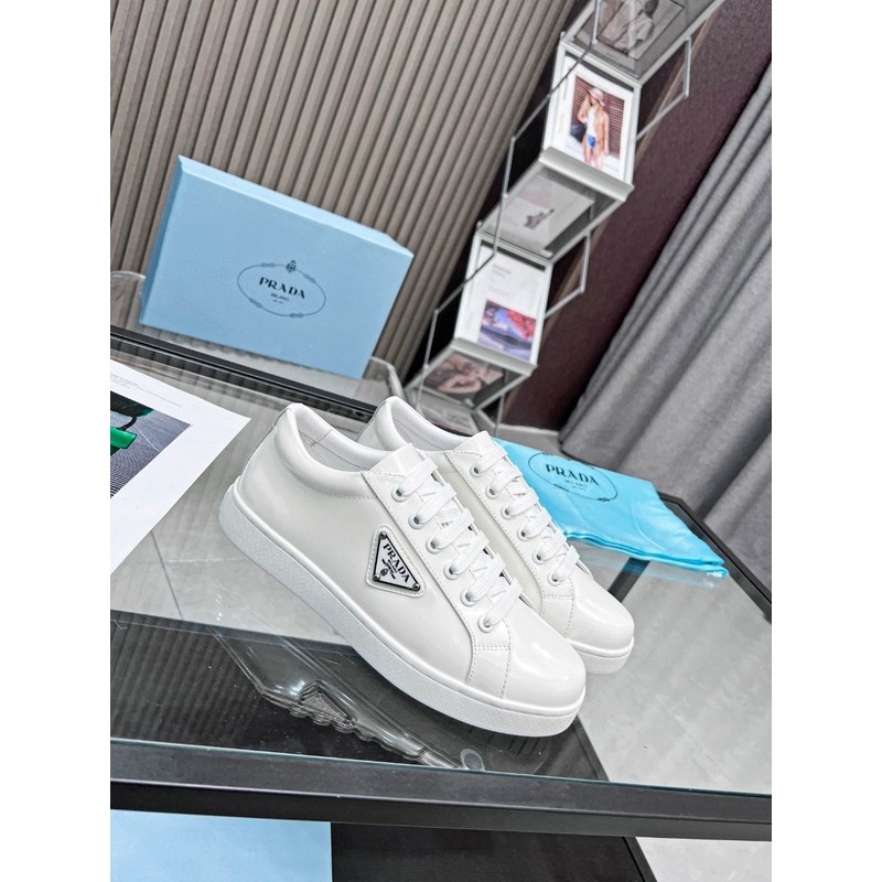 Prada Triangle Logo Low-Top Sneaker 041