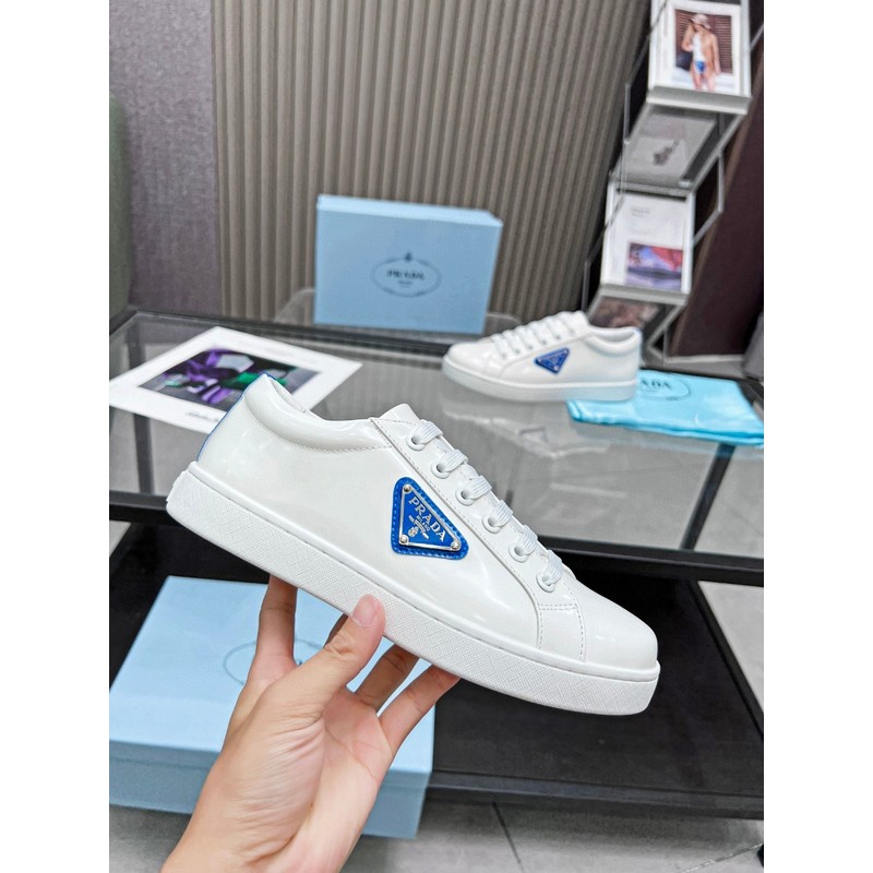 Prada Triangle Logo Low-Top Sneaker 042