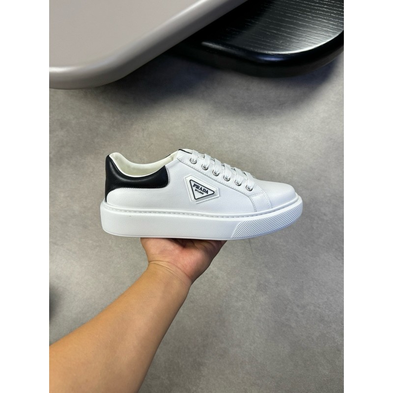 Prada Leather Low-Top Sneaker 056
