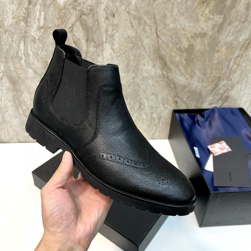 Prada Leather Ankle Boot 069