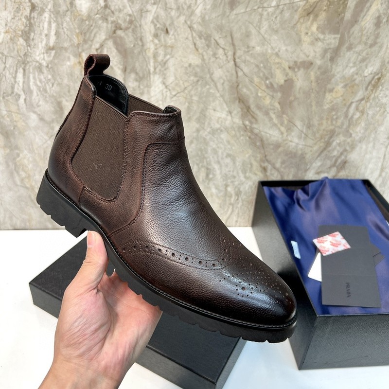 Prada Leather Ankle Boot 070