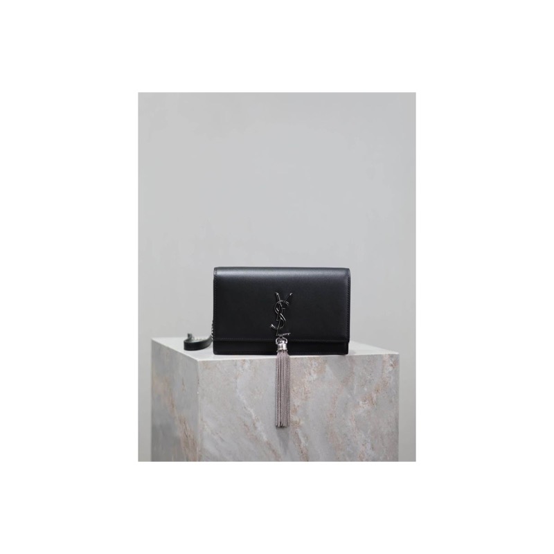 Saint Laurent Shoulder Bag