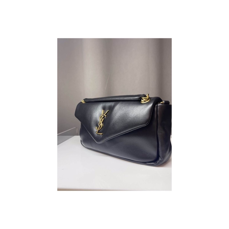 Saint Laurent Shoulder Bag