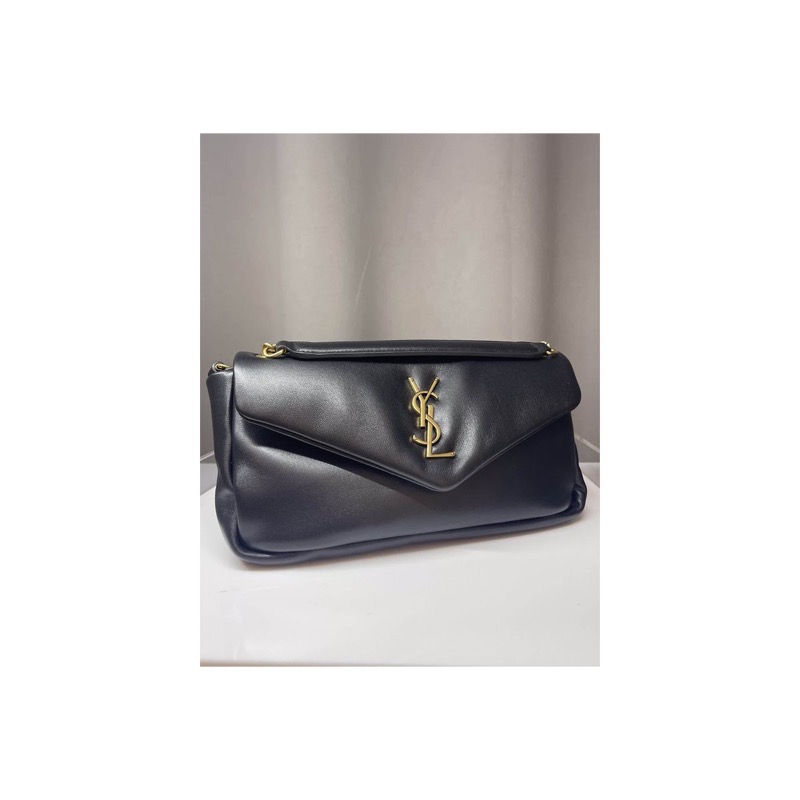 Saint Laurent Shoulder Bag