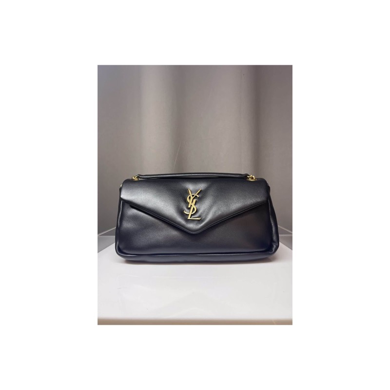Saint Laurent Shoulder Bag