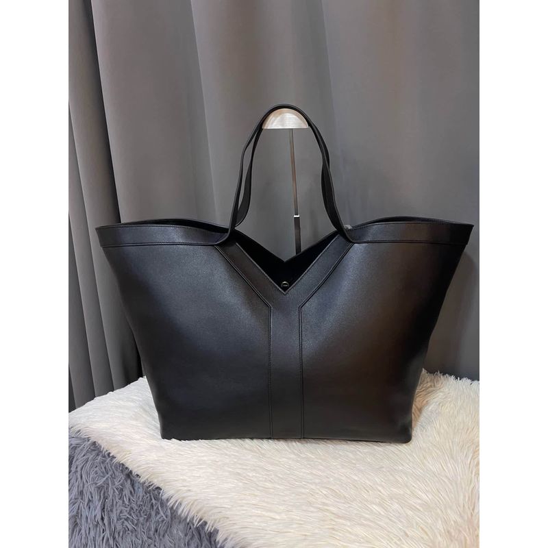 Saint Laurent Handbag