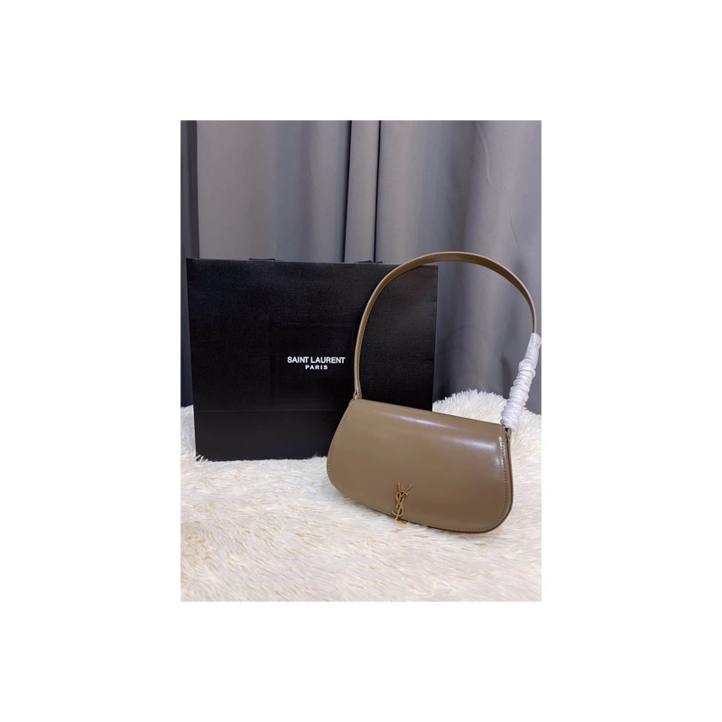 Saint Laurent Le 5 a 7 Bag
