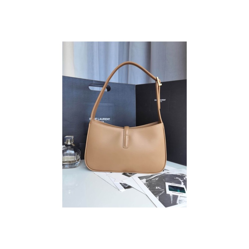 Saint Laurent Le 5 a 7 Bag
