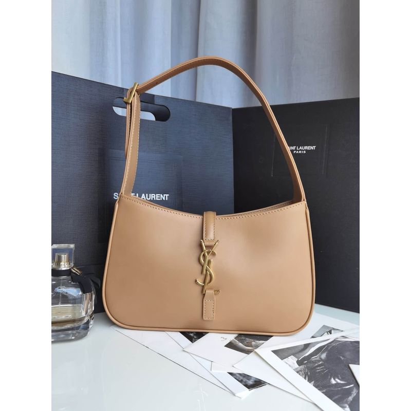 Saint Laurent Le 5 a 7 Bag
