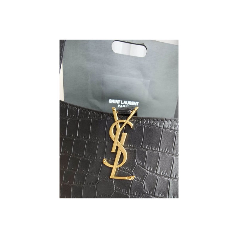 Saint Laurent Le 5 a 7 Bag