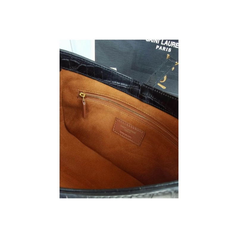 Saint Laurent Le 5 a 7 Bag