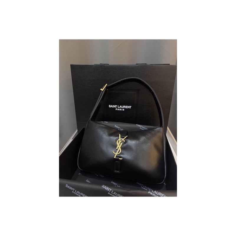 Saint Laurent Le 5 a 7 Bag