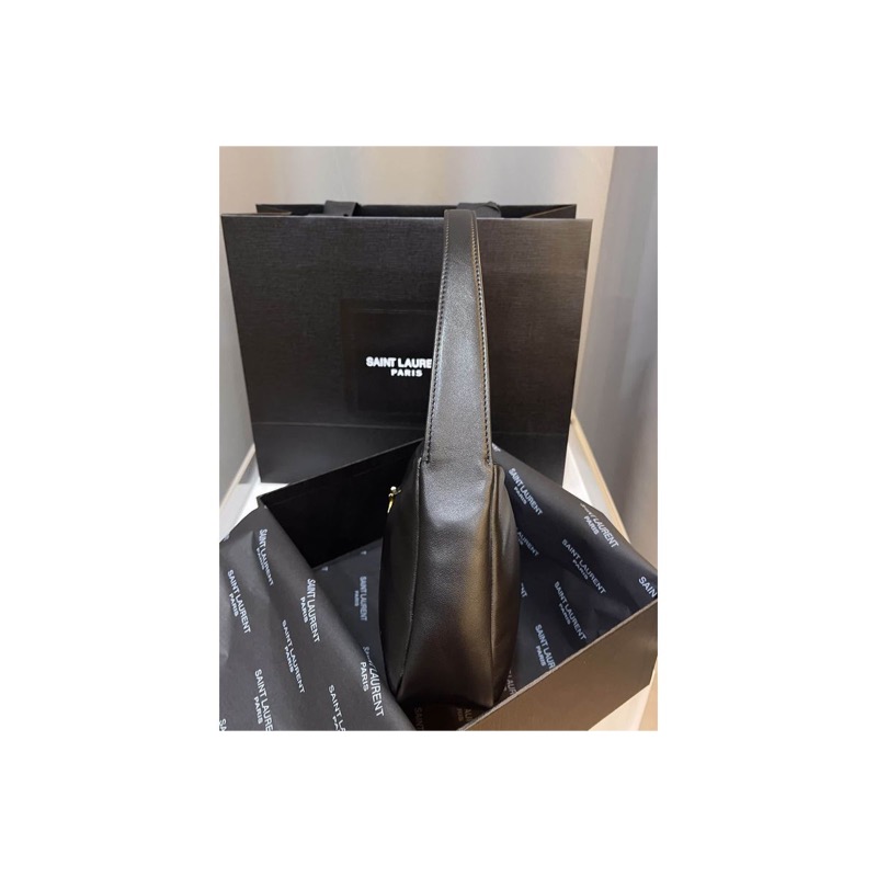 Saint Laurent Le 5 a 7 Bag