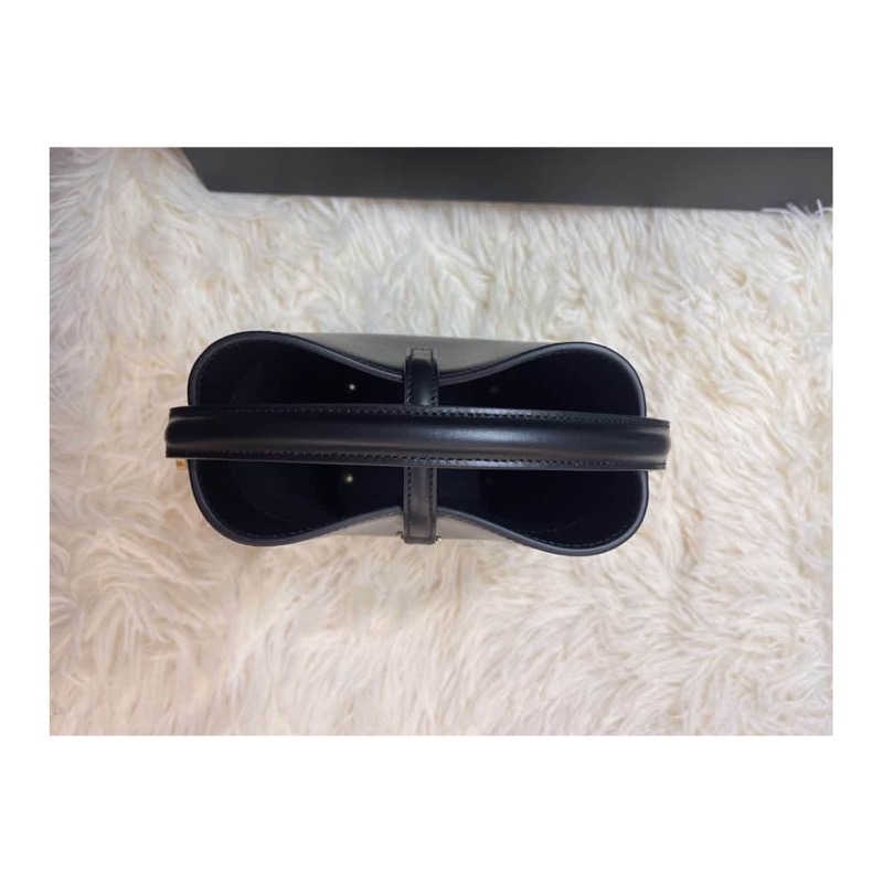 Saint Laurent Handbag