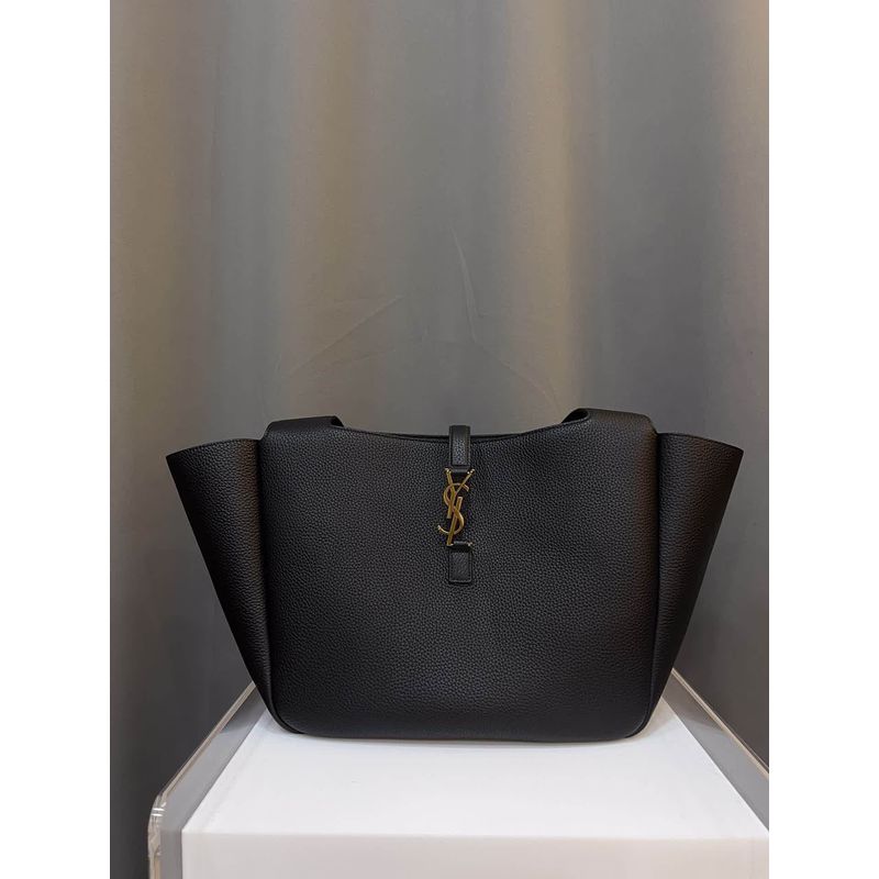 Saint Laurent Le 5 a 7 Bag