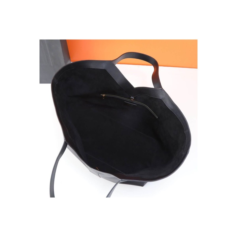 Saint Laurent Handbag
