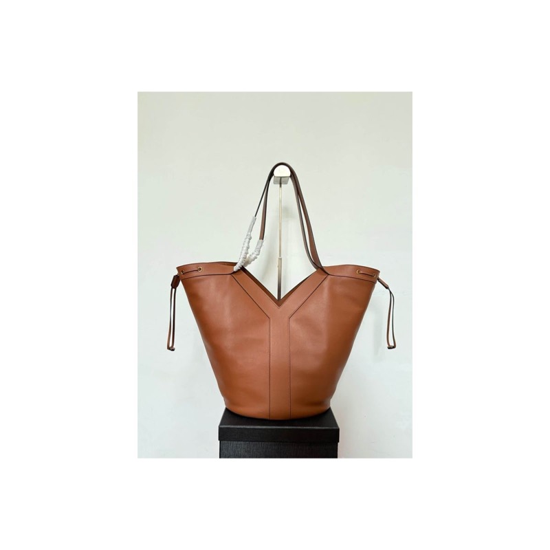 Saint Laurent Handbag