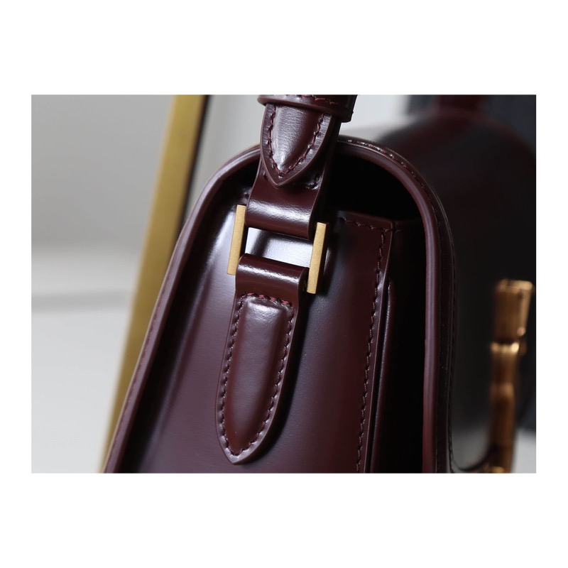 Saint Laurent Shoulder Bag