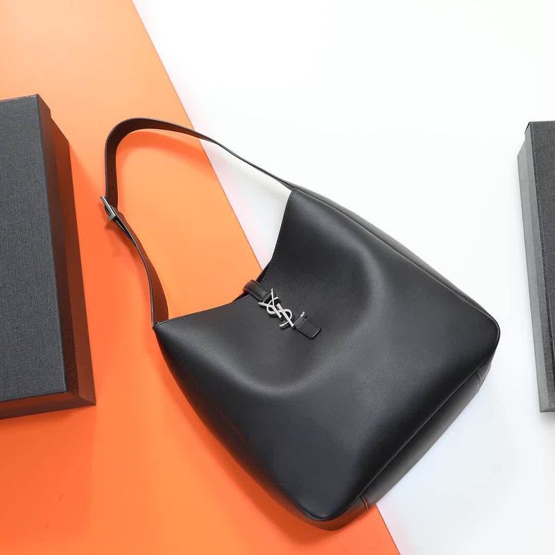 Saint Laurent Le 5 a 7 Bag
