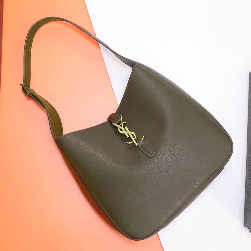Saint Laurent Le 5 a 7 Bag