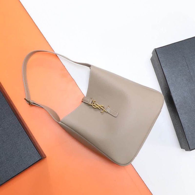 Saint Laurent Le 5 a 7 Bag