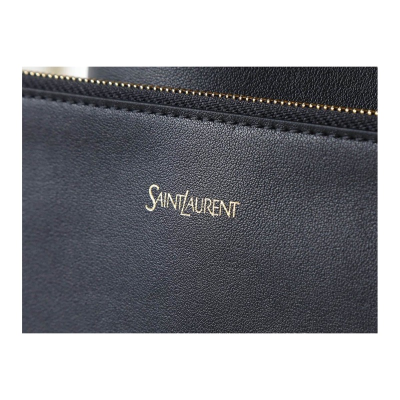 Saint Laurent Shoulder Bag