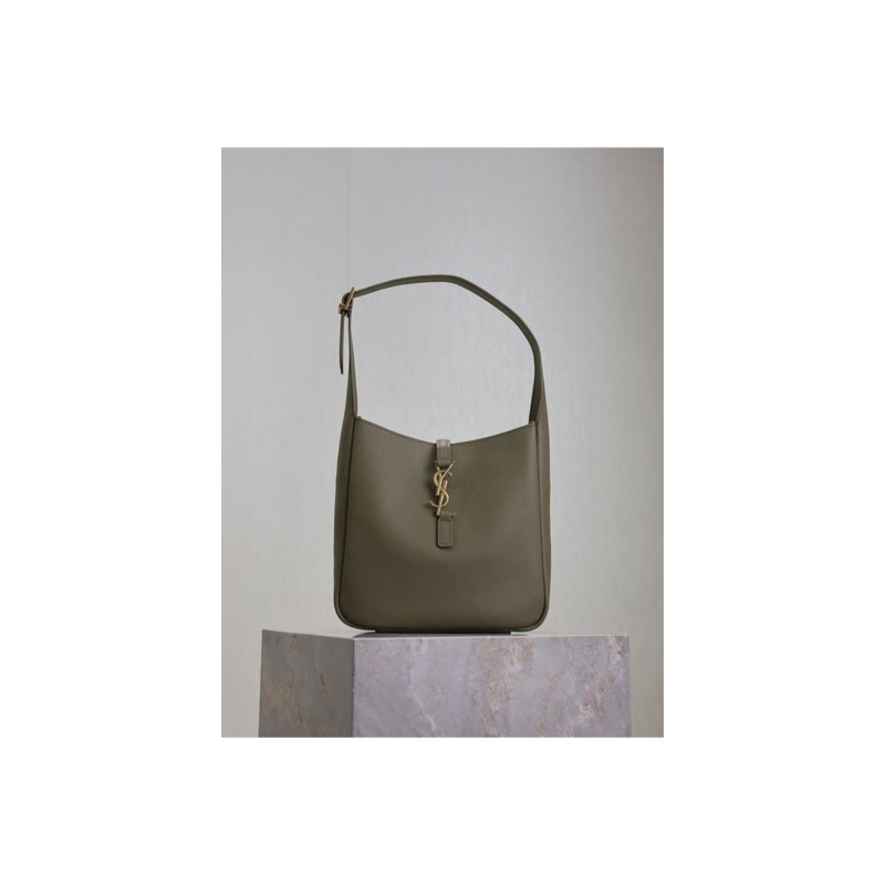 Saint Laurent Le 5 a 7 Bag