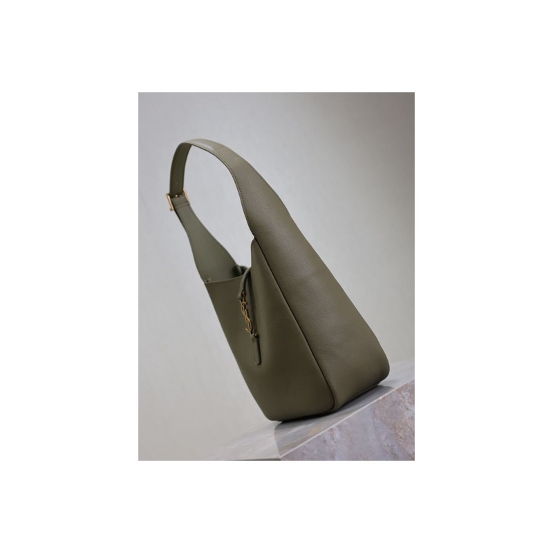 Saint Laurent Le 5 a 7 Bag