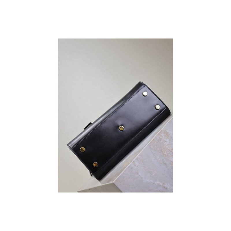 Saint Laurent Sac de Jour Bag