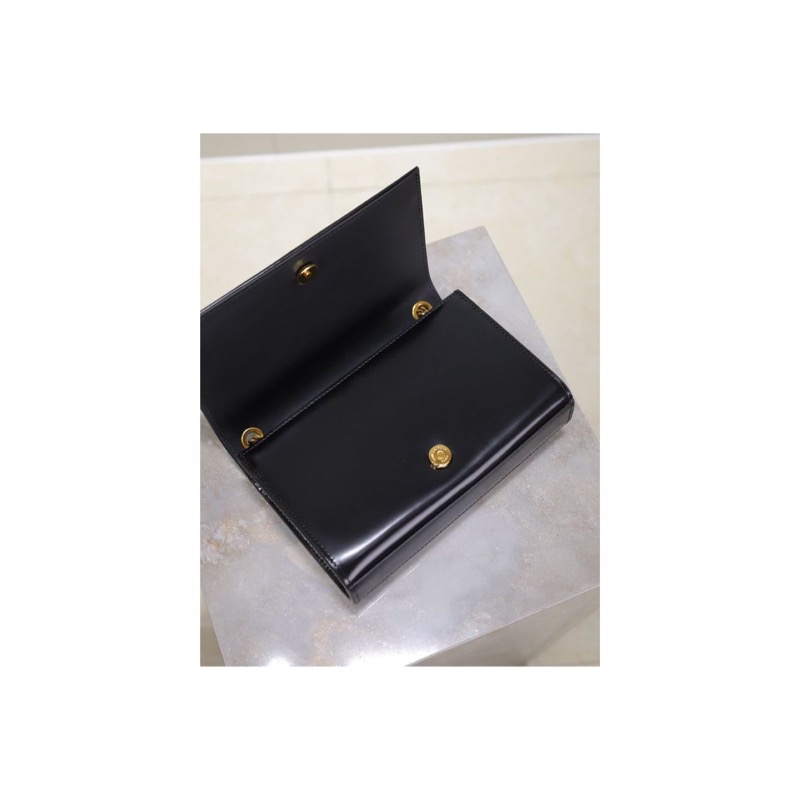 Saint Laurent Shoulder Bag