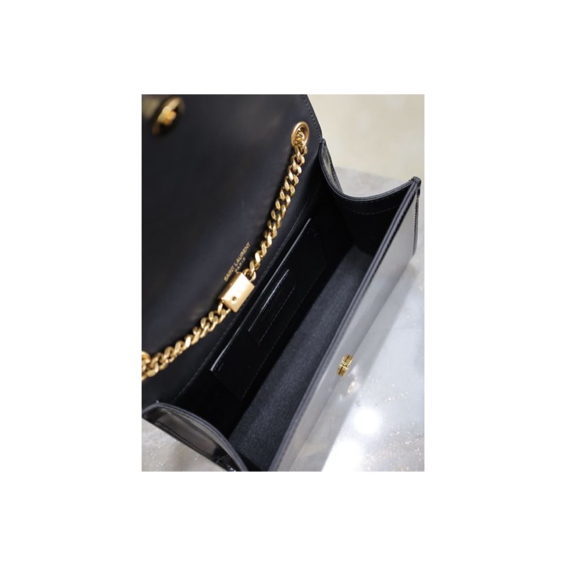 Saint Laurent Clutch